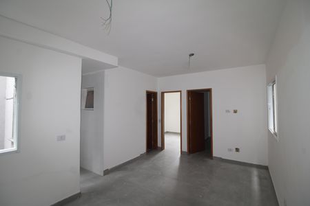 Sala / Cozinha / Área de Serviço de apartamento para alugar com 2 quartos, 32m² em Jardim Primavera, São Paulo