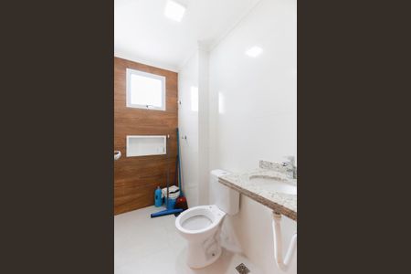 Apartamento para alugar com 43m², 2 quartos e 1 vaga Apartamento para alugar com 43m², 2 quartos e 1 vagaBanheiro