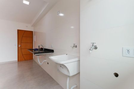 Apartamento para alugar com 43m², 2 quartos e 1 vaga Apartamento para alugar com 43m², 2 quartos e 1 vagaCozinha e área de serviço