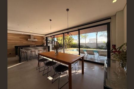 Foto 06 de casa de condomínio à venda com 3 quartos, 260m² em Swiss Park, Campinas