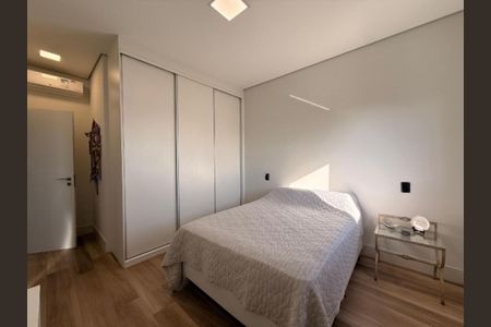 Foto 17 de casa de condomínio à venda com 3 quartos, 260m² em Swiss Park, Campinas