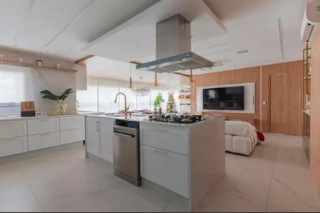 Apartamento à venda com 3 quartos, 160m² em Vila Dom Pedro I, São Paulo
