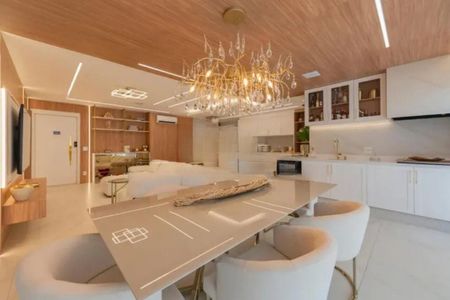 Apartamento à venda com 3 quartos, 160m² em Vila Dom Pedro I, São Paulo