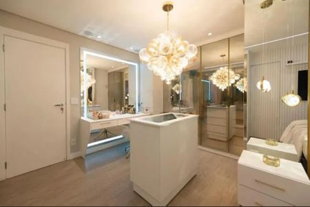 Apartamento à venda com 3 quartos, 160m² em Vila Dom Pedro I, São Paulo