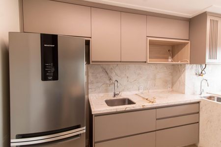 Apartamento para alugar com 67m², 2 quartos e 1 vaga Apartamento para alugar com 67m², 2 quartos e 1 vagaCOZINHA