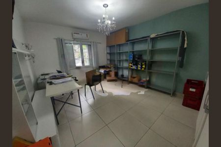 Casa à venda com 2 quartos, 96m² em Jardim Arpoador, São Paulo