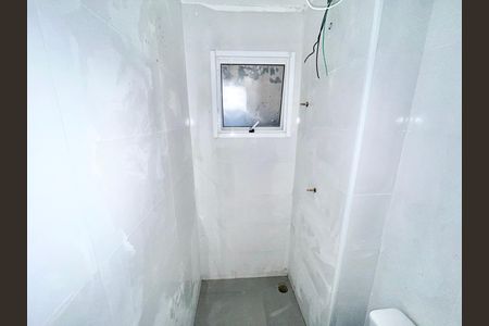 Apartamento para alugar com 40m², 2 quartos e sem vaga Apartamento para alugar com 40m², 2 quartos e sem vagaBanheiro