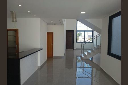 Casa de condomínio à venda com 226m², 3 quartos e 2 vagas Casa de condomínio à venda com 226m², 3 quartos e 2 vagasFoto 01