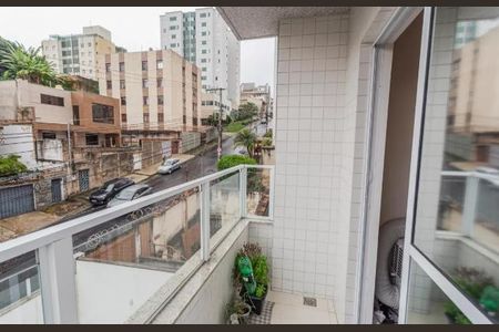 Apartamento à venda com 60m², 2 quartos e 2 vagas