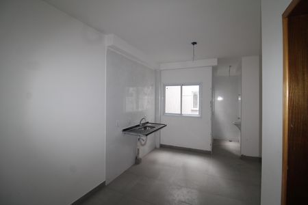 Sala / Cozinha /  Área de Serviço de apartamento para alugar com 2 quartos, 41m² em Jardim Primavera, São Paulo
