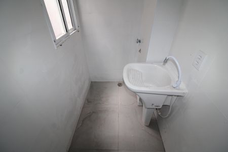 Apartamento para alugar com 41m², 2 quartos e sem vagaSala / Cozinha /  Área de Serviço