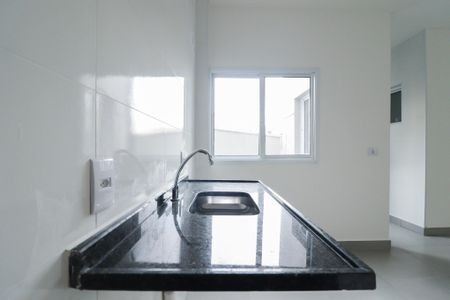 Sala/Cozinha/Área de Serviço de apartamento para alugar com 2 quartos, 40m² em Jardim Primavera, São Paulo
