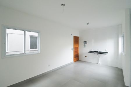 Sala/Cozinha/Área de Serviço de apartamento para alugar com 2 quartos, 40m² em Jardim Primavera, São Paulo
