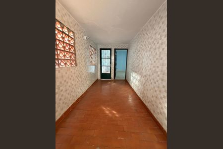 Área externa de casa à venda com 3 quartos, 140m² em Vila Oratorio, São Paulo