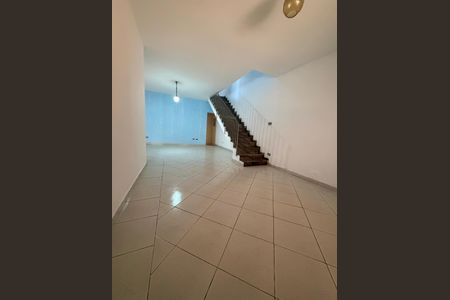 Sala de casa à venda com 3 quartos, 140m² em Vila Oratorio, São Paulo