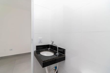 Apartamento para alugar com 41m², 2 quartos e sem vaga Apartamento para alugar com 41m², 2 quartos e sem vagaBanheiro