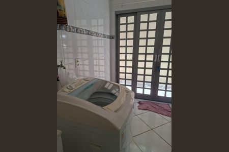 Casa à venda com 250m², 3 quartos e 1 vagaFoto 36