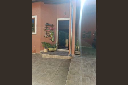 Casa à venda com 250m², 3 quartos e 1 vagaFoto 04