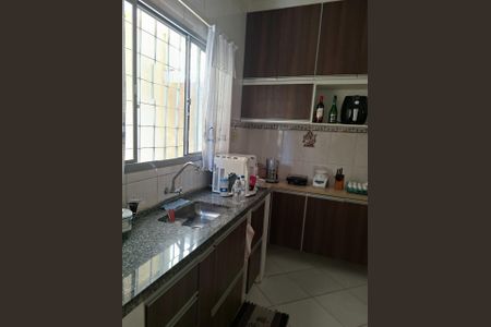 Casa à venda com 250m², 3 quartos e 1 vagaFoto 17
