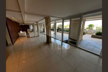 Apartamento à venda com 66m², 2 quartos e 1 vaga
