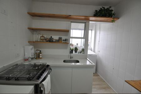 Apartamento à venda com 68m², 2 quartos e 1 vagaCozinha