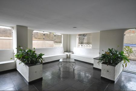 Apartamento à venda com 68m², 2 quartos e 1 vagaHall Social