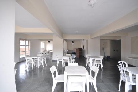 Apartamento à venda com 68m², 2 quartos e 1 vagaÁrea comum - Salão de festas