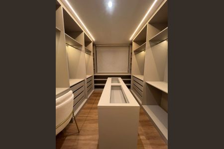 Apartamento à venda com 287m², 3 quartos e 4 vagasFoto 03