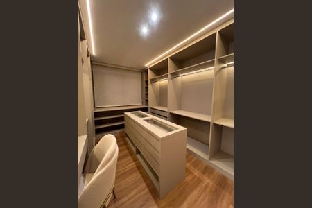 Apartamento à venda com 287m², 3 quartos e 4 vagasFoto 06