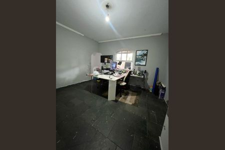Casa à venda com 3 quartos, 278m² em Jardim Guanhembu, São Paulo