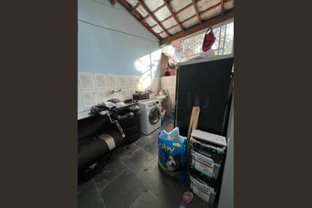 Casa à venda com 3 quartos, 278m² em Jardim Guanhembu, São Paulo