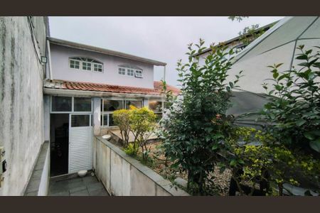 Casa à venda com 278m², 3 quartos e 6 vagas