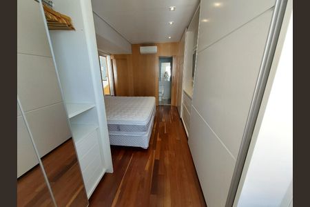 Apartamento à venda com 76m², 2 quartos e 1 vagaFoto 09