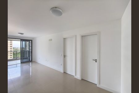Sala de apartamento à venda com 2 quartos, 88m² em Camorim, Rio de Janeiro