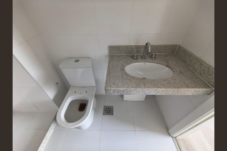Apartamento à venda com 88m², 2 quartos e 1 vaga Apartamento à venda com 88m², 2 quartos e 1 vagaBanheiro Suite 1