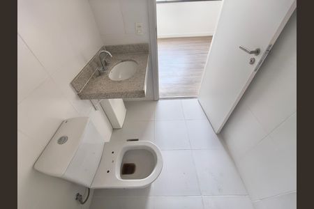 Apartamento à venda com 88m², 2 quartos e 1 vaga Apartamento à venda com 88m², 2 quartos e 1 vagaBanheiro Suite 1