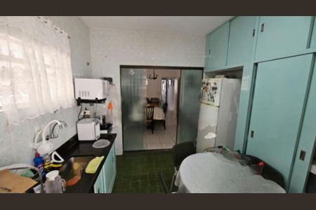 Casa à venda com 3 quartos, 172m² em Campo Belo, São Paulo