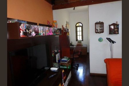Casa à venda com 5 quartos, 350m² em Jardim Santo Amaro, São Paulo
