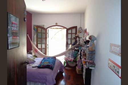Casa à venda com 350m², 5 quartos e 3 vagas