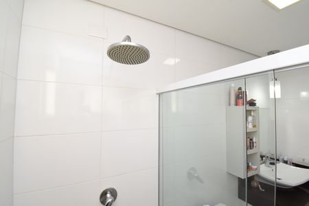 Casa para alugar com 370m², 3 quartos e 4 vagasBanheiro da Suíte 3