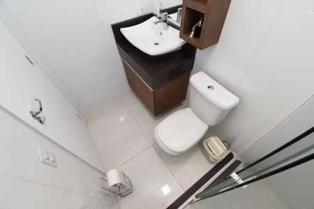 Casa para alugar com 370m², 3 quartos e 4 vagasBanheiro da Suíte 2