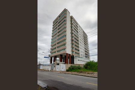 Apartamento para alugar com 79m², 2 quartos e 1 vaga Apartamento para alugar com 79m², 2 quartos e 1 vagaFachada