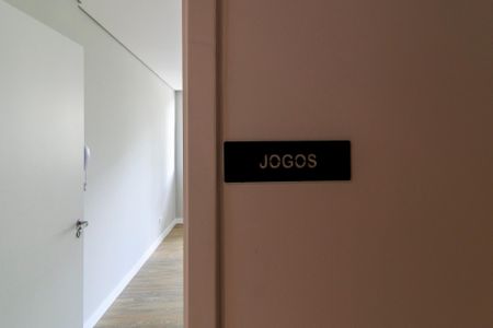 Apartamento à venda com 42m², 2 quartos e 1 vaga Apartamento à venda com 42m², 2 quartos e 1 vagaSala de Jogos