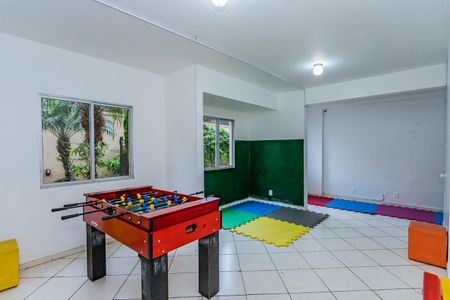 Apartamento à venda com 48m², 2 quartos e 1 vaga Apartamento à venda com 48m², 2 quartos e 1 vagaSala de jogos