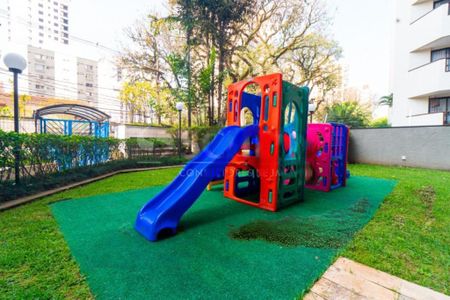 Apartamento à venda com 72m², 2 quartos e 1 vaga
