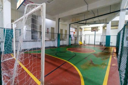 Apartamento à venda com 72m², 2 quartos e 1 vaga