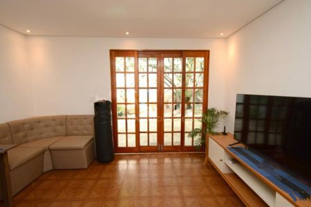 Casa à venda com 3 quartos, 90m² em Jardim Santa Francisca Cabrini, São Paulo