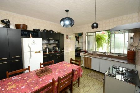 Casa à venda com 3 quartos, 90m² em Jardim Santa Francisca Cabrini, São Paulo