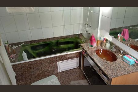 Casa à venda com 3 quartos, 200m² em Vila Constancia, São Paulo