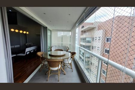Foto 02 de apartamento à venda com 3 quartos, 136m² em Centro Empresarial Tamboré, Santana de Parnaíba